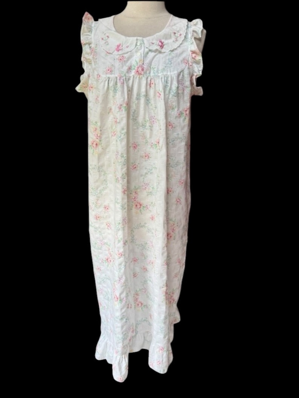 1980s Pebble Brook, Made in USA, Floral Cottagecore Poly/Cotton Nightgown